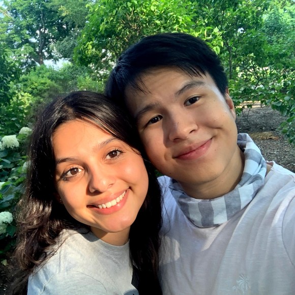 Meet your Posher, Alejandra - Picture 1 of 1